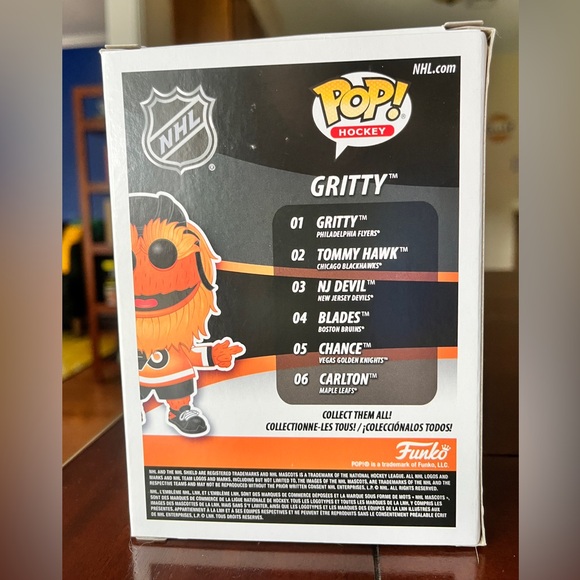 Funko POP! Hockey Mascot Gritty, Philadelphia Flyers - Picture 4 of 7